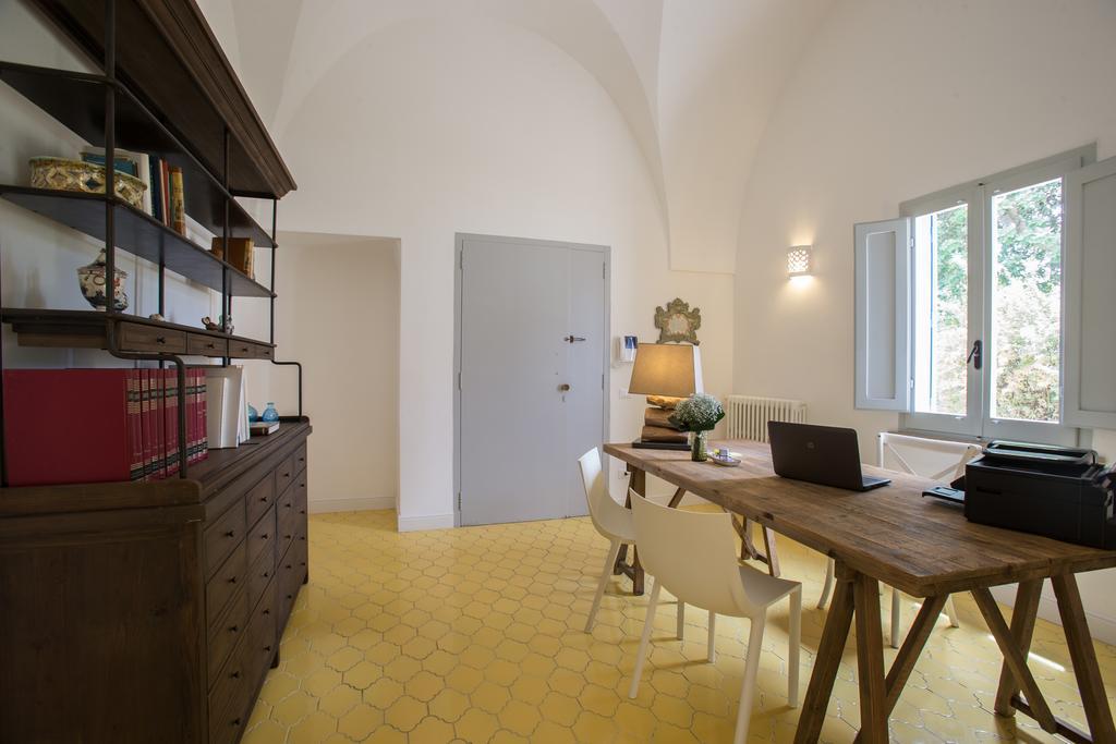 Li Pappi Antico Casale Bed and Breakfast Galatina Εξωτερικό φωτογραφία
