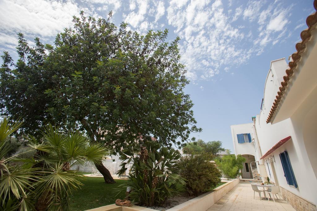 Li Pappi Antico Casale Bed and Breakfast Galatina Εξωτερικό φωτογραφία