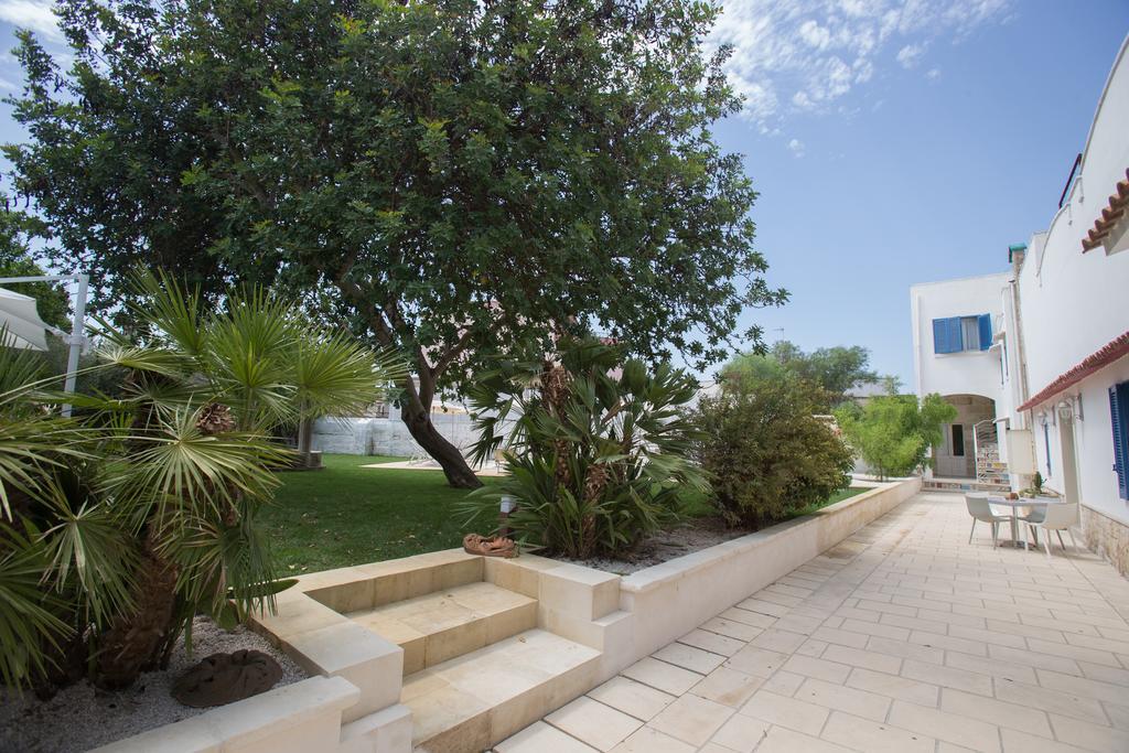 Li Pappi Antico Casale Bed and Breakfast Galatina Εξωτερικό φωτογραφία