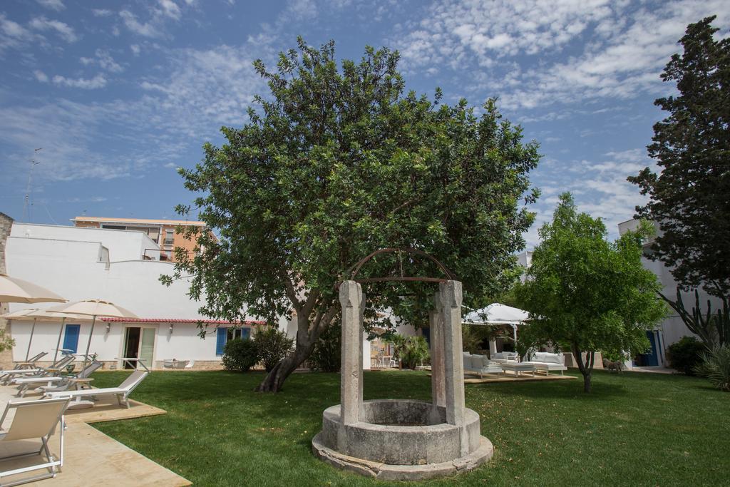 Li Pappi Antico Casale Bed and Breakfast Galatina Εξωτερικό φωτογραφία