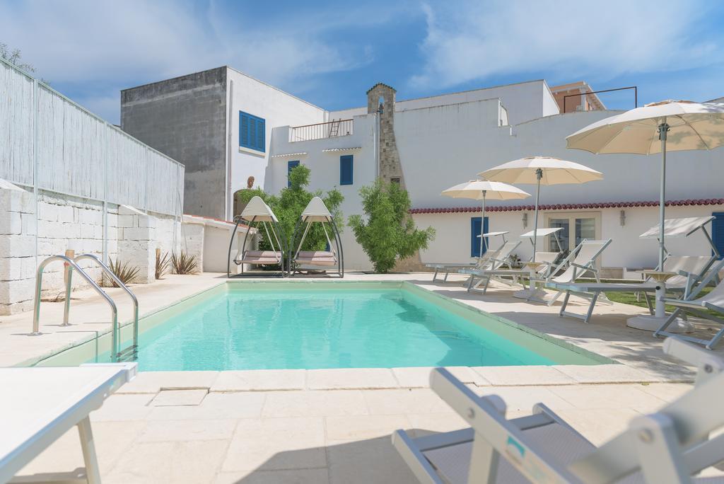 Li Pappi Antico Casale Bed and Breakfast Galatina Εξωτερικό φωτογραφία