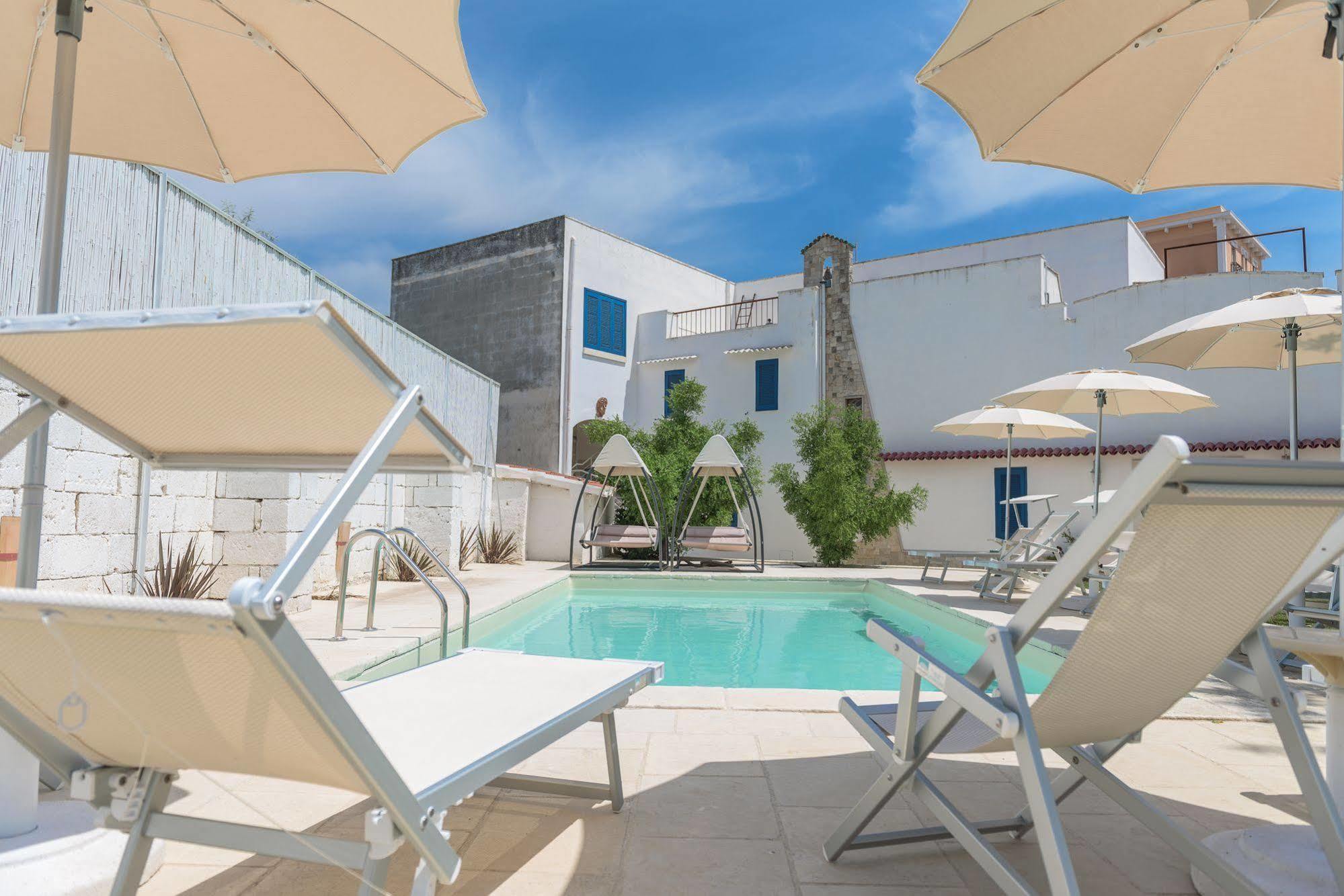Li Pappi Antico Casale Bed and Breakfast Galatina Εξωτερικό φωτογραφία