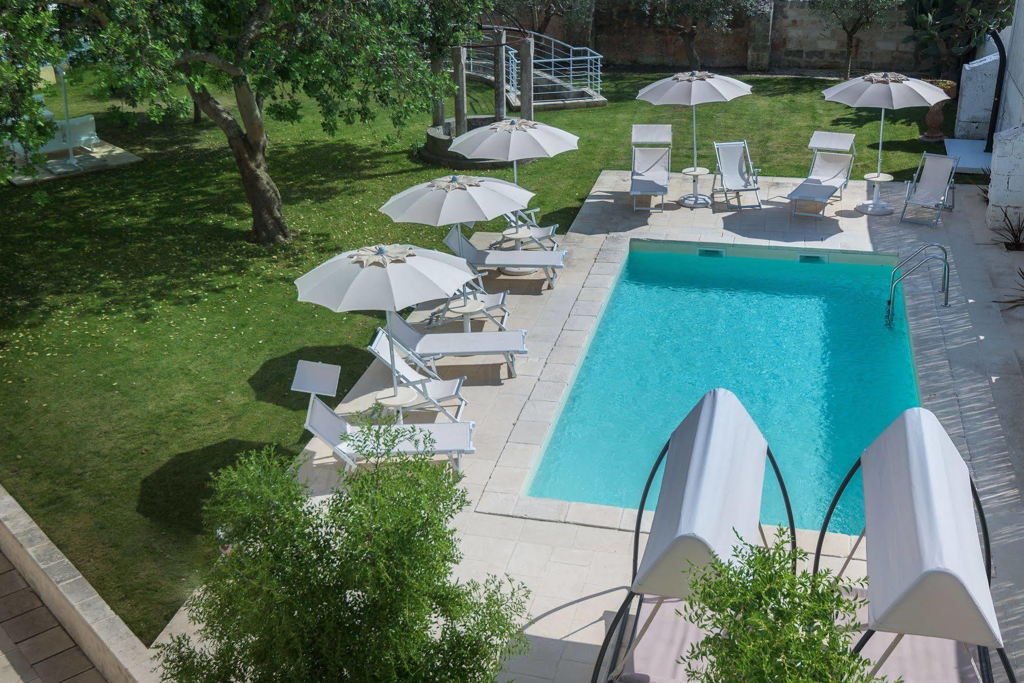 Li Pappi Antico Casale Bed and Breakfast Galatina Εξωτερικό φωτογραφία