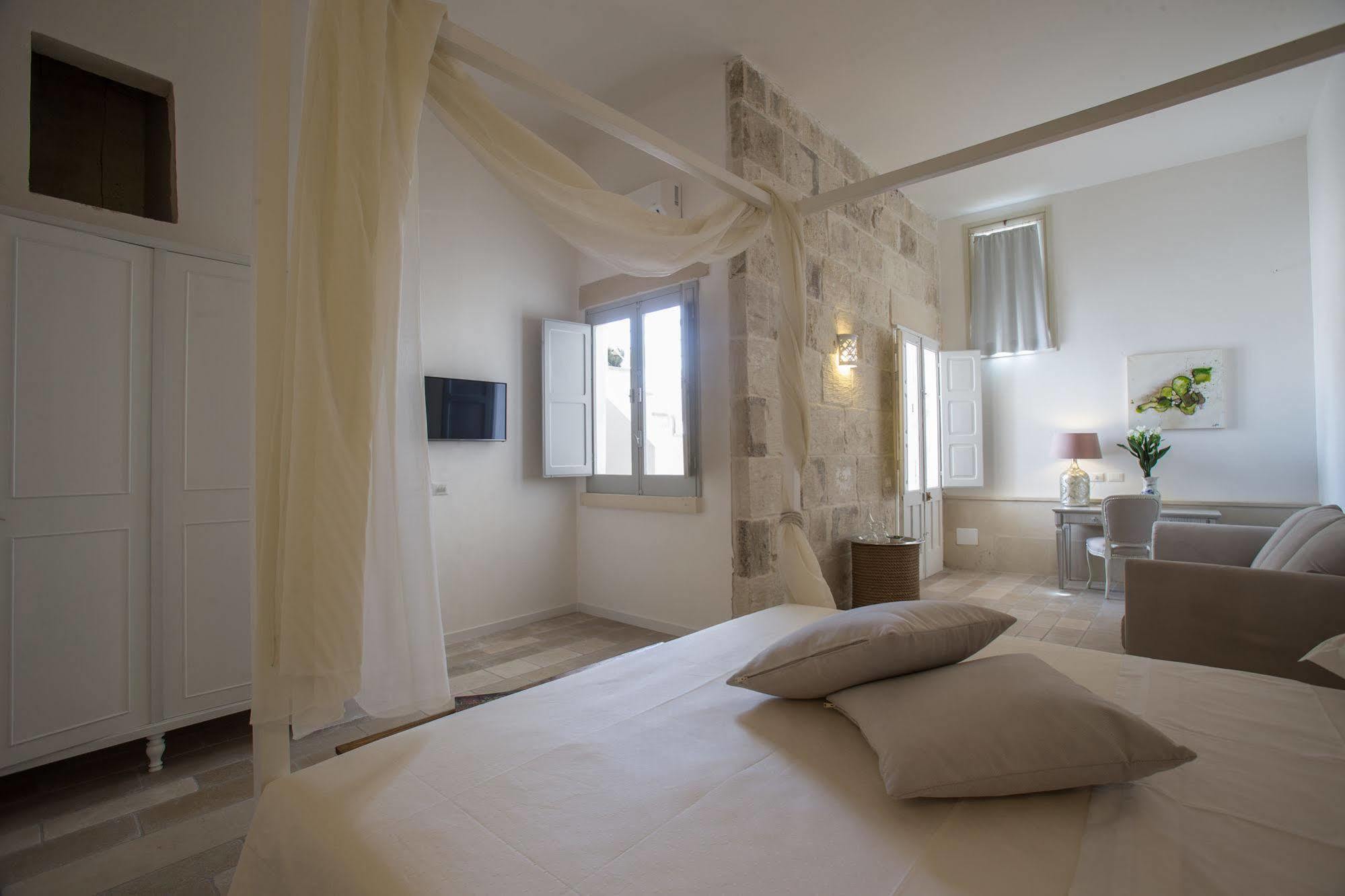 Li Pappi Antico Casale Bed and Breakfast Galatina Εξωτερικό φωτογραφία