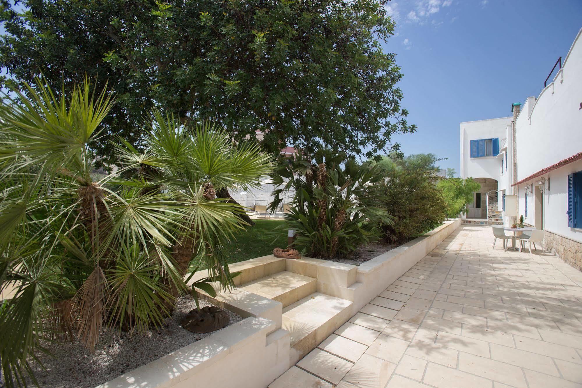 Li Pappi Antico Casale Bed and Breakfast Galatina Εξωτερικό φωτογραφία