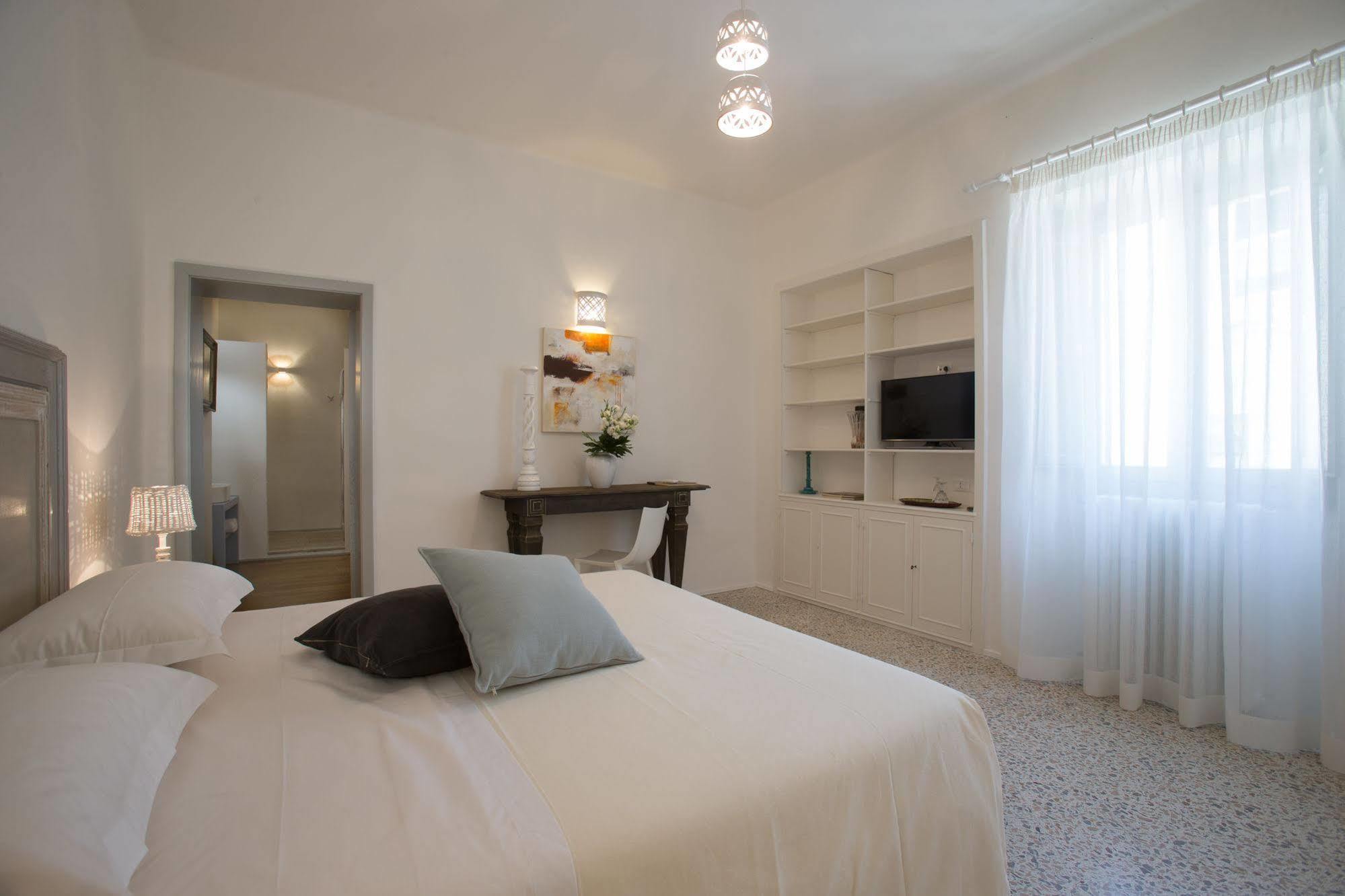 Li Pappi Antico Casale Bed and Breakfast Galatina Εξωτερικό φωτογραφία